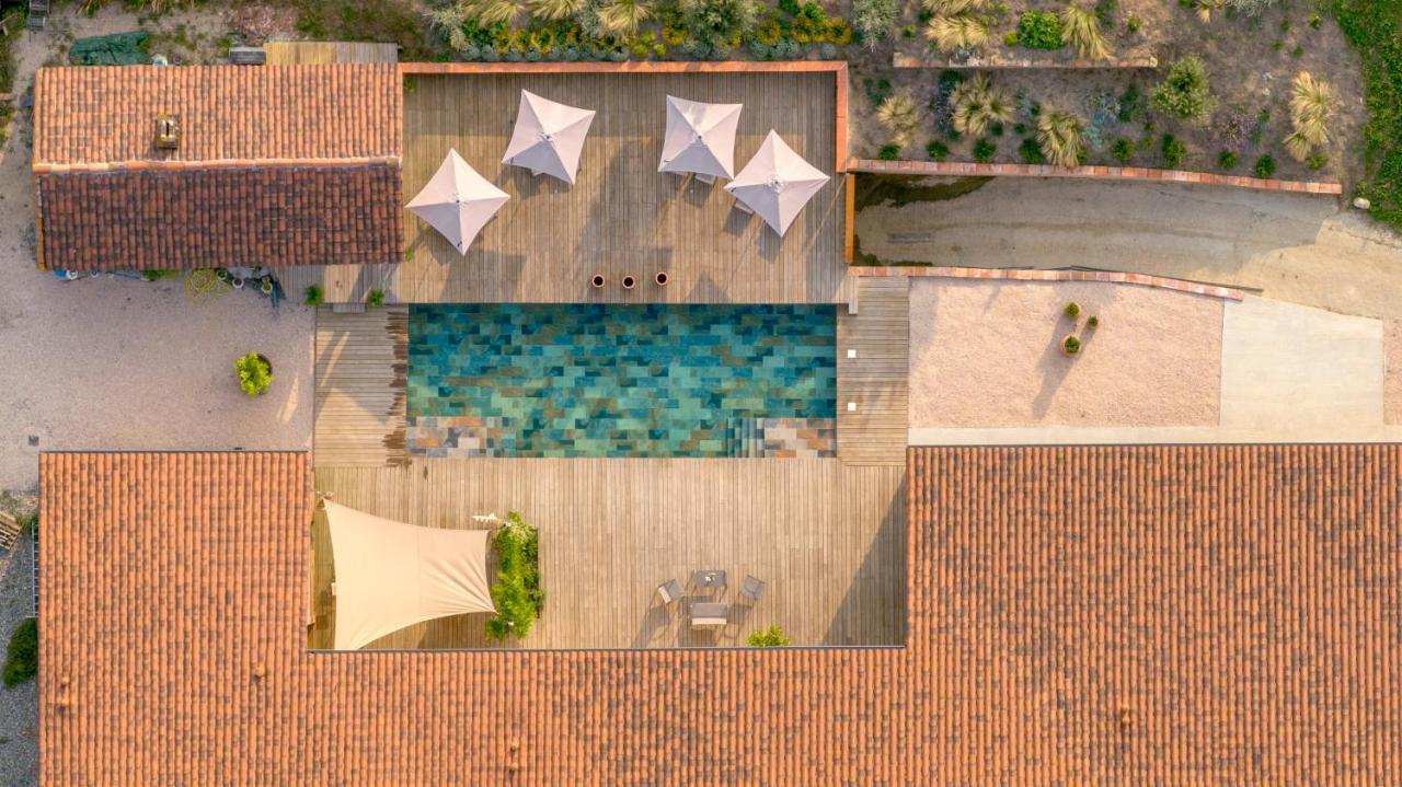 Hotel Escons Domaine De Charme Saint-Sulpice-sur-Leze Exterior foto