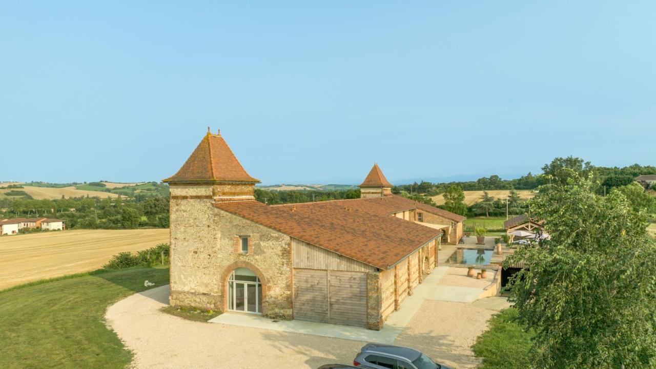 Hotel Escons Domaine De Charme Saint-Sulpice-sur-Leze Exterior foto